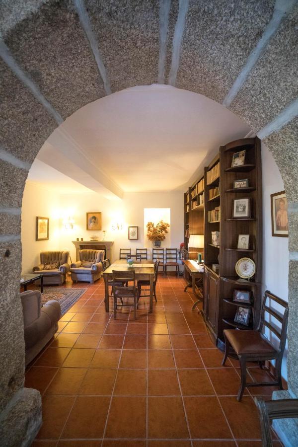 Casa Dos Assentos De Quintiaes Bed & Breakfast Barcelos Dış mekan fotoğraf
