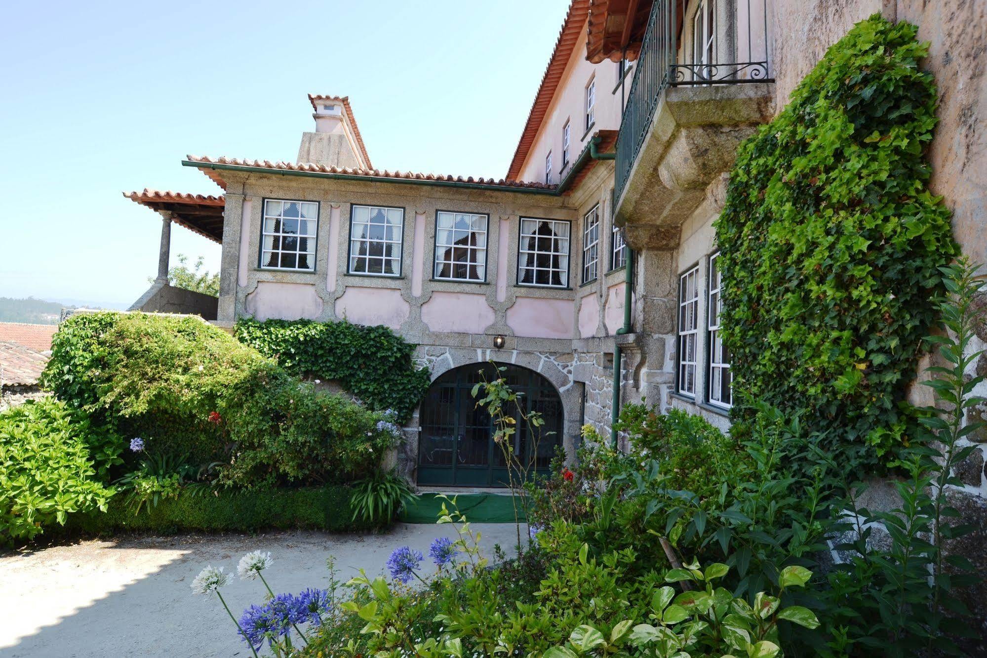 Casa Dos Assentos De Quintiaes Bed & Breakfast Barcelos Dış mekan fotoğraf